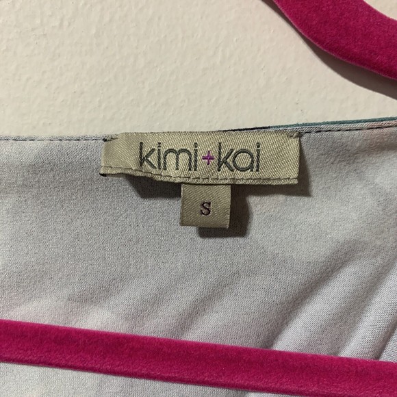 Kimi + Kai Women's Kathryn Maternity Dress Size S Flounce Hidden Nursing Panels - Picture 5 of 10